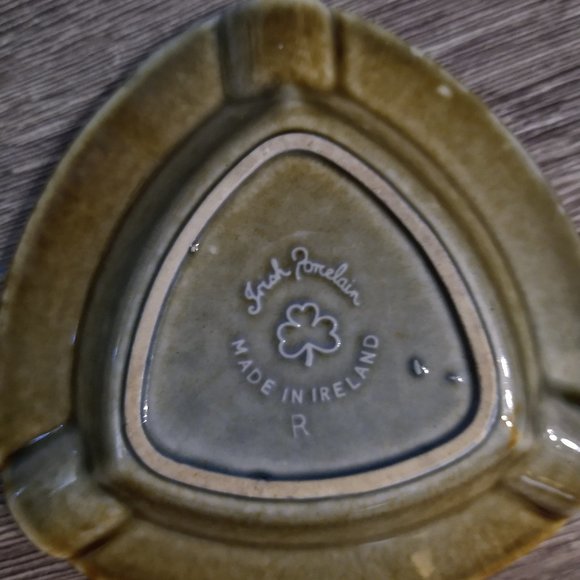 Vintage: Made in Ireland Ashtray-Irish Porcelain - Picture 2 of 5